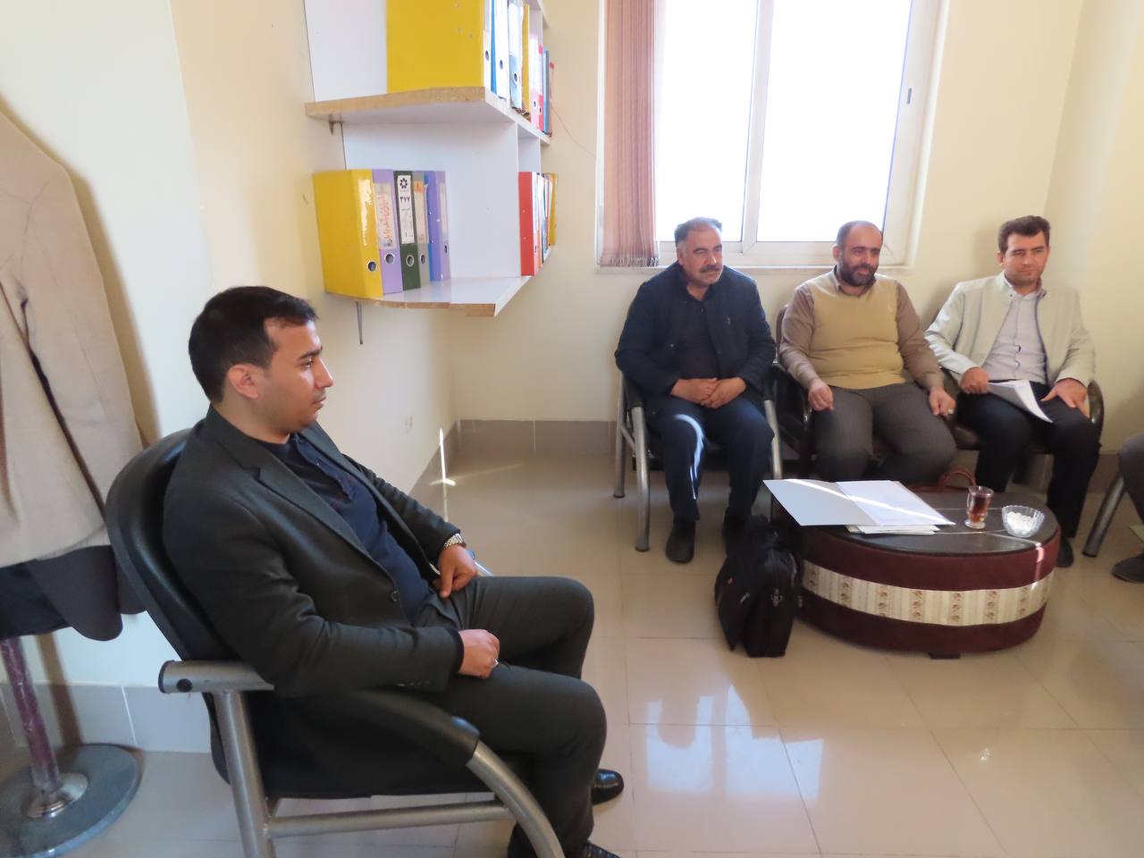 بازدید سرزده سعید شکورزاده فرماندار چایپاره از اداره تعاون ، کار و رفاه اجتماعی شهرستان