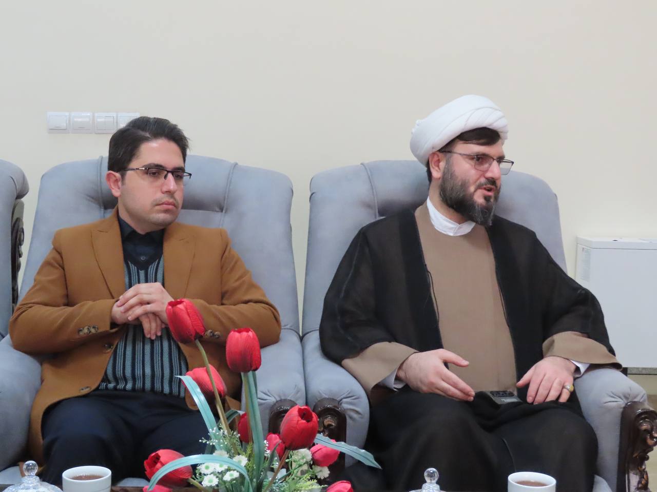 دیدار مدیر مهد قرآن شهرستان خوی با فرماندار شهرستان چایپاره