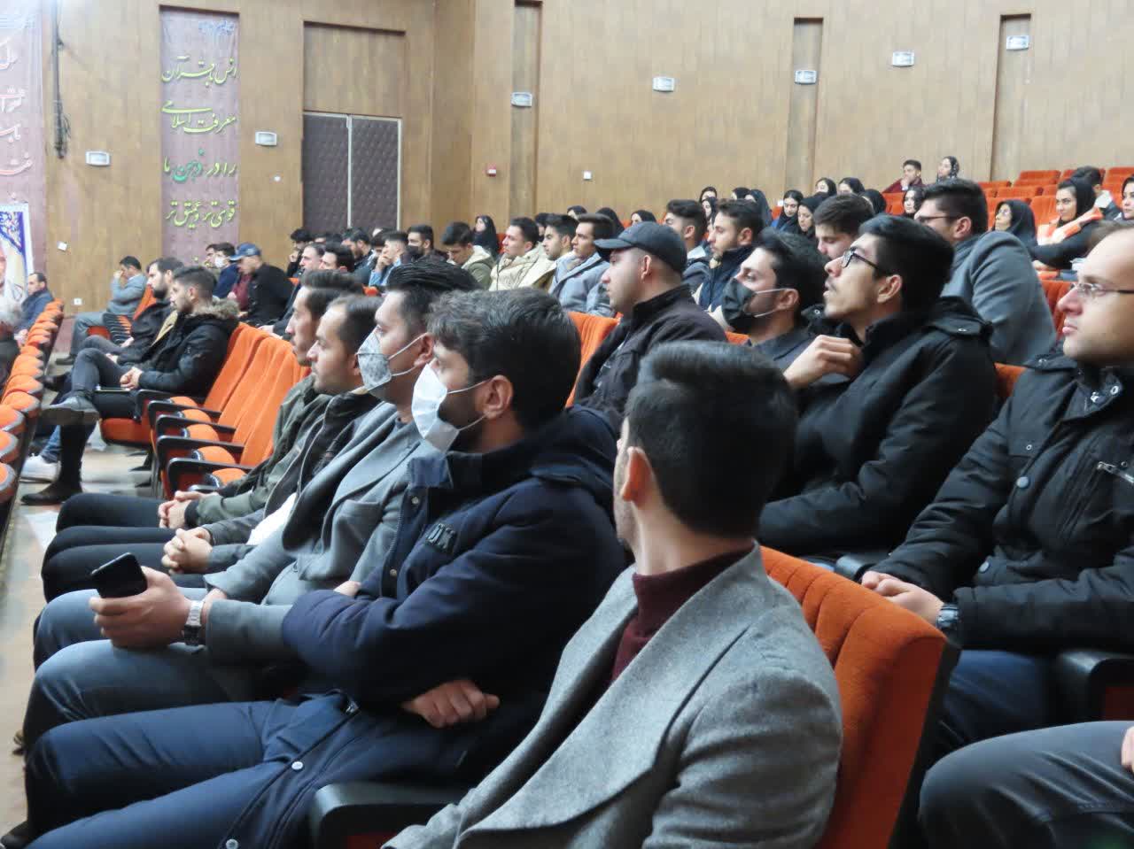 حضور پر رنگ مدیران ستادی و اجرائی شهرستان چایپاره در کنار دانشجویان