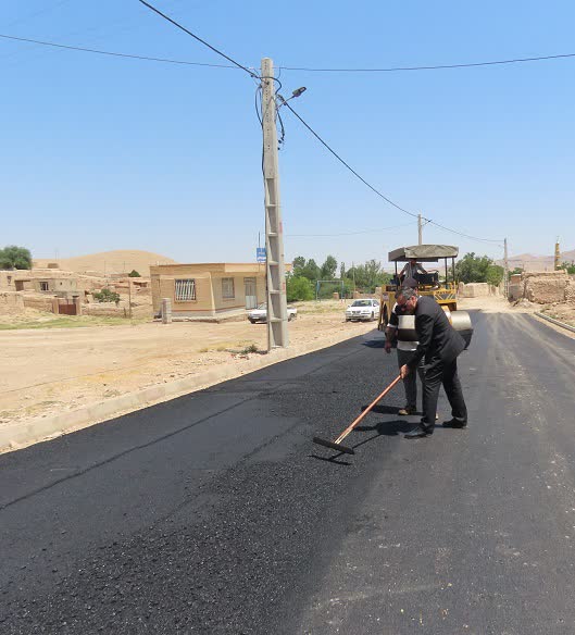 طرح عمرانی بهسازی و آسفالت معابر روستای تاج خاتون آماده افتتاح شد