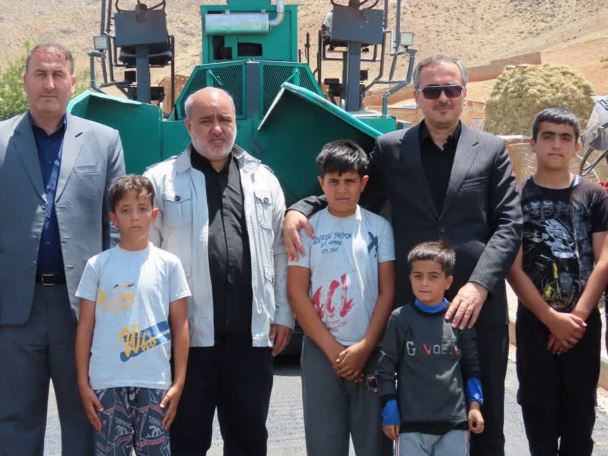 طرح عمرانی بهسازی و آسفالت معابر روستای طاهر آباد آماده افتتاح شد