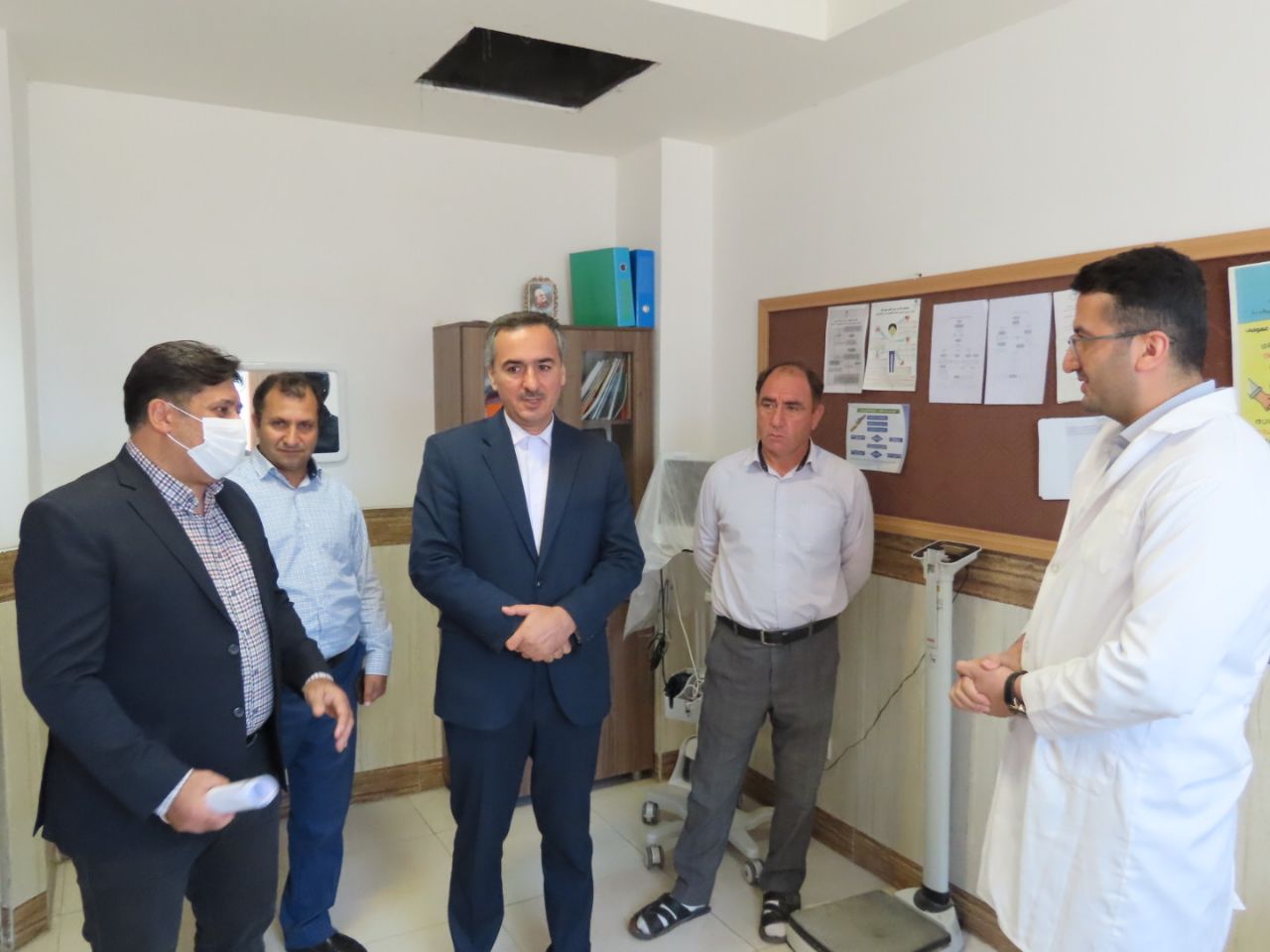 بازدید فرماندار شهرستان چایپاره از مرکز بهداشت شهری و روستایی شماره 1