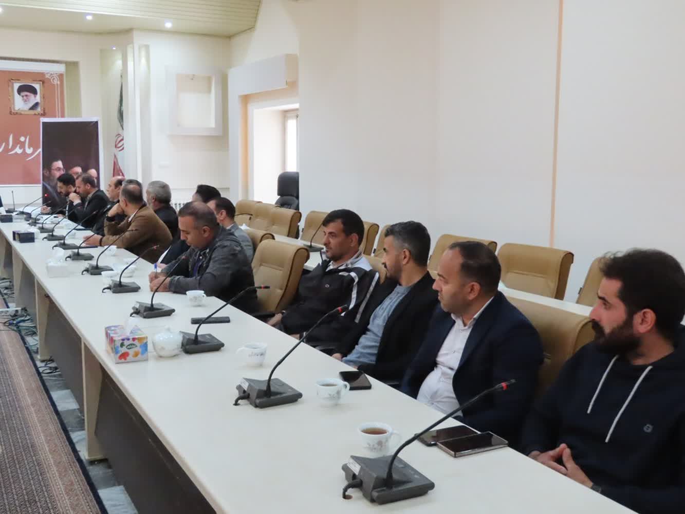 جلسه استعلام بهاء اماکن و سالن‌های ورزشی شهرستان چایپاره