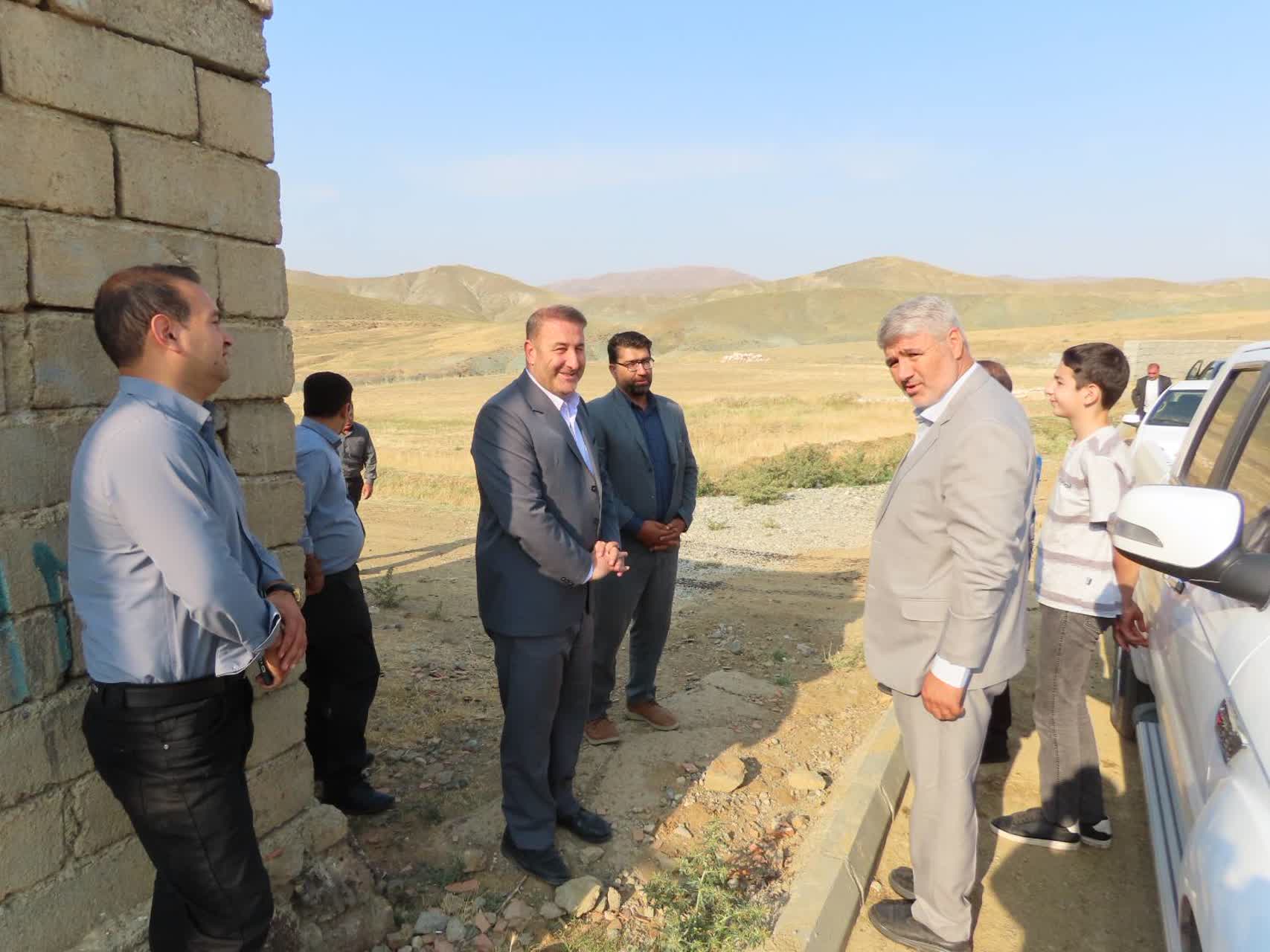 طرح عمرانی بهسازی و آسفالت معابر روستای آغمزار آماده افتتاح شد