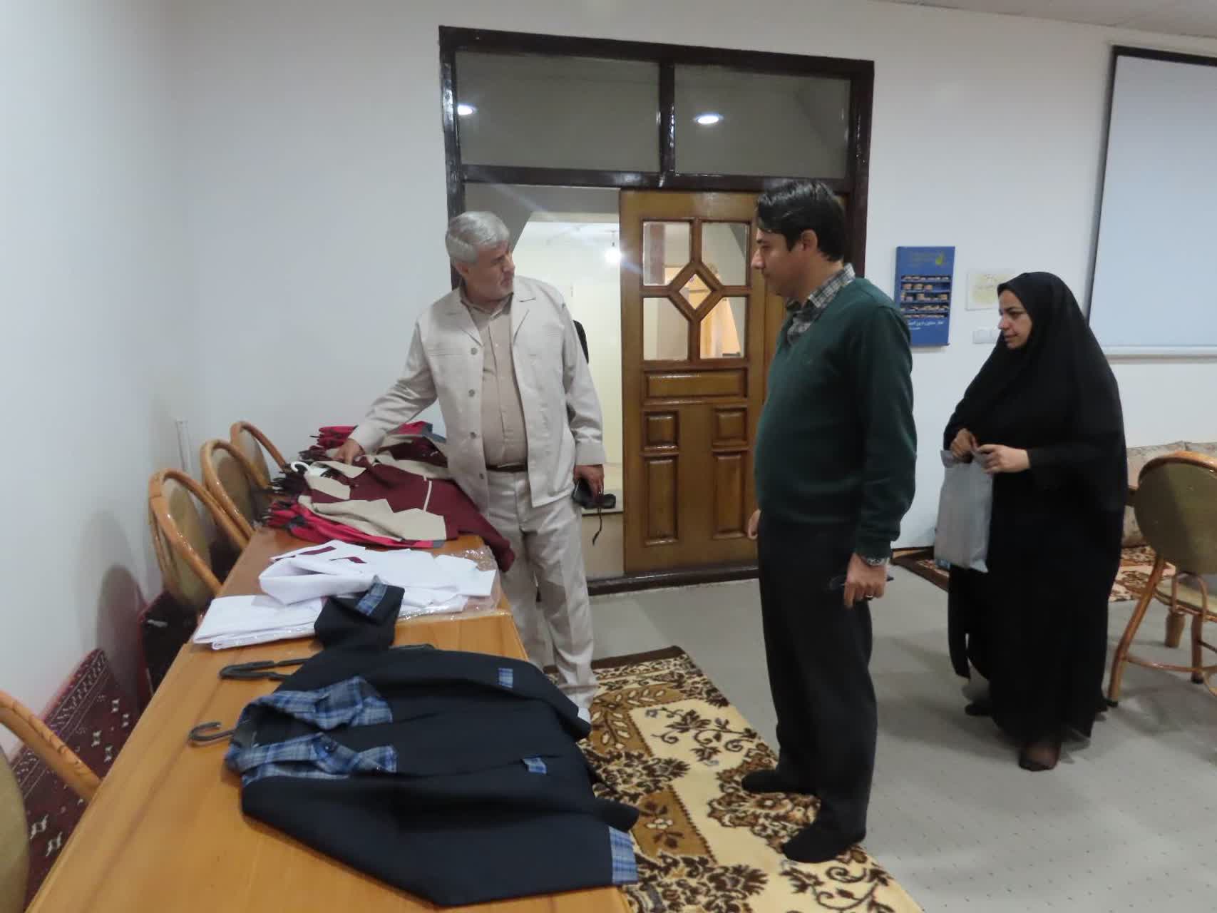 بازدید سرزده رضا اقلیمیان فرماندار چایپاره از کمیته امداد امام خمینی(ره)