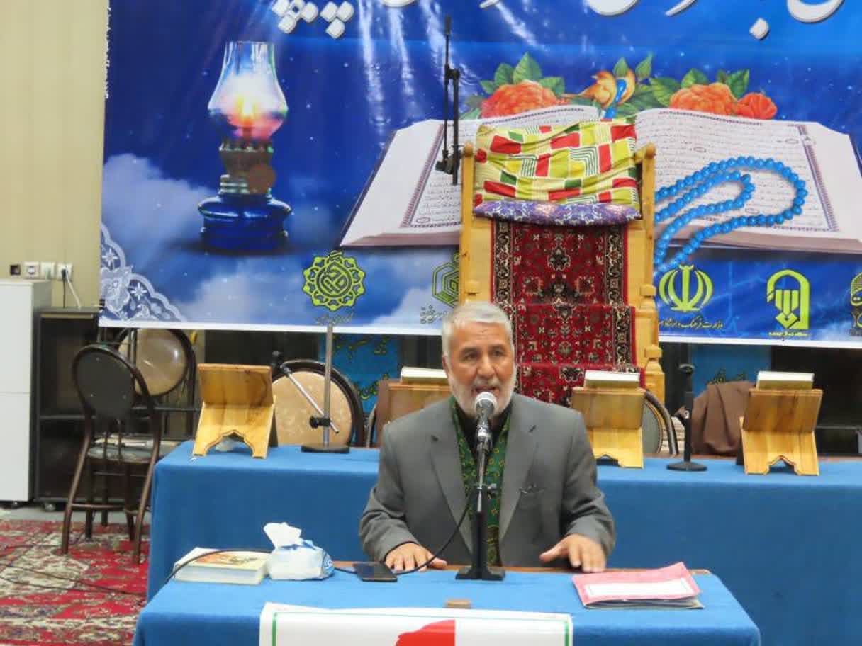 برگزاری مراسم نشان محبت ستاد بازسازی و توسعه عتبات عالیات شهرستان چایپاره