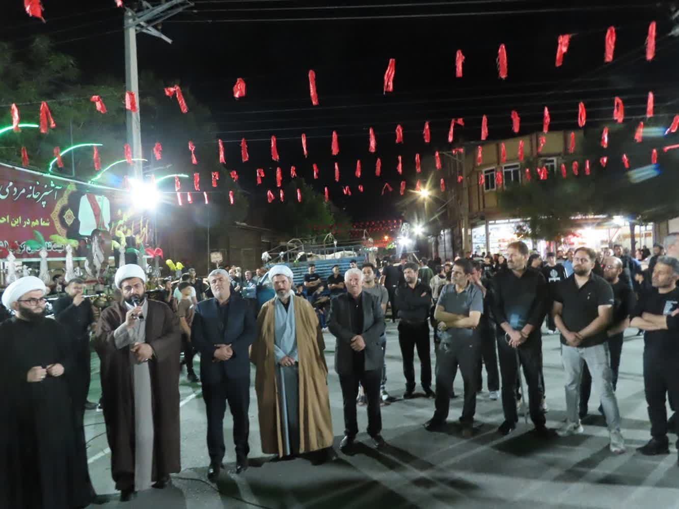 حضور فرماندار چایپاره در آیین عزاداری هیئت شاه‌حسین‌گویان محله بیگجوان
