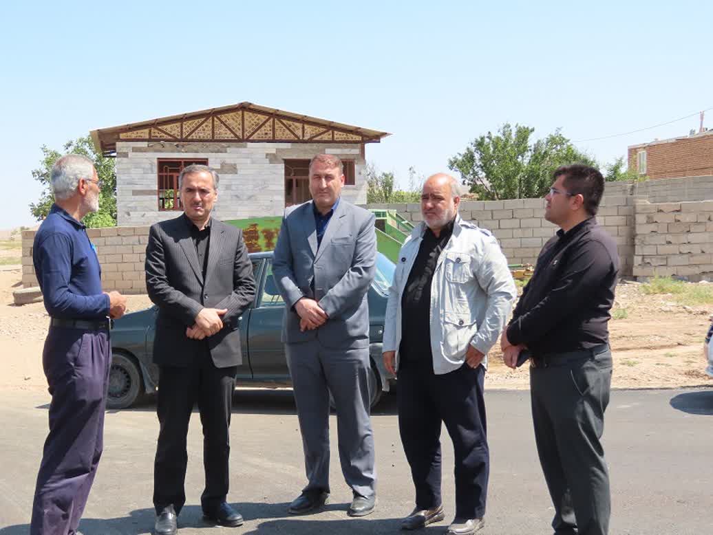 طرح عمرانی بهسازی و آسفالت معابر روستای اسماعیل کهریز آماده افتتاح شد
