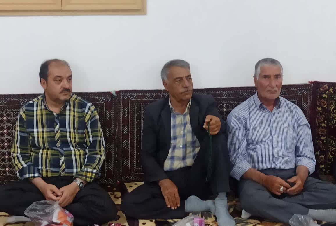 جشن میلاد خجسته امام رضا (ع) با حضور فرماندار در جمع نمازگزاران مسجد حضرت سیدالشهداء قره ضیاءالدین
