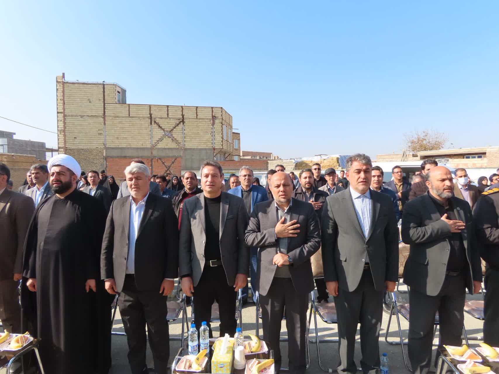 برگزاری مراسم کلنگ زنی دبستان 12 کلاسه خیرساز شهید رستاد