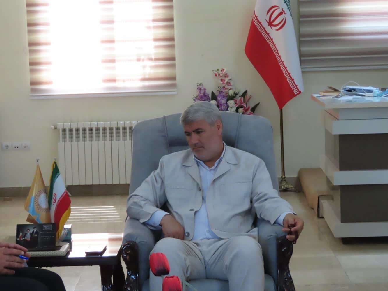 دیدار مدیر و کارکنان جهاد کشاورزی شهرستان با فرماندار چایپاره