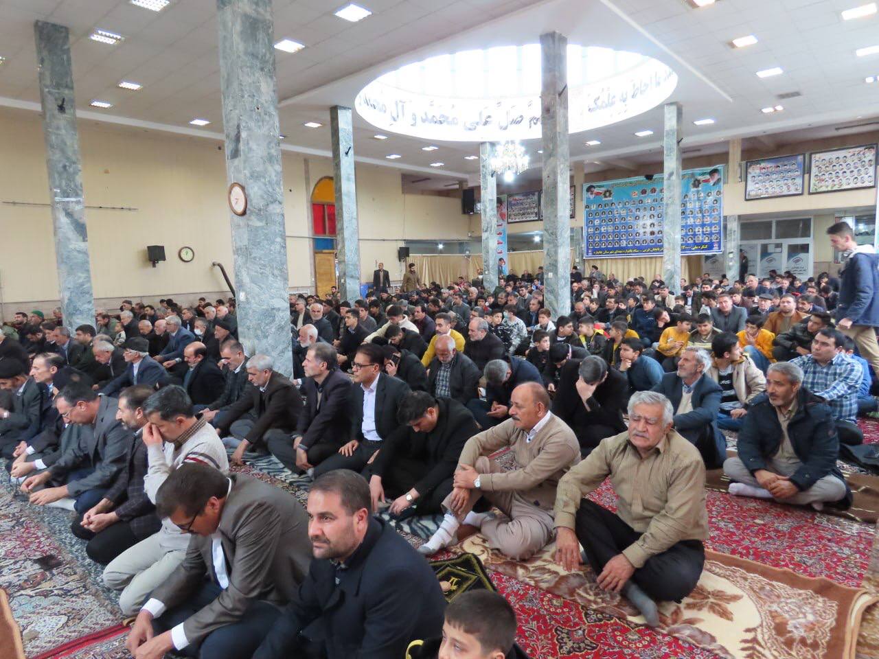 در دهمین روز از ایامالله دهه فجر صورت گرفت: سخنرانی فرماندار شهرستان قبل از خطبههای نماز جمعه چایپاره؛ بهمناسبت ایامالله دهه فجر و چهل و پنجمین سالگرد پیروزی شکوهمند انقلاب اسلامی