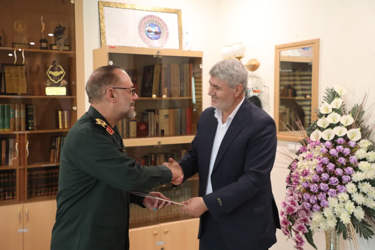 دیدار فرماندار شهرستان چایپاره با فرمانده سپاه شهداء استان