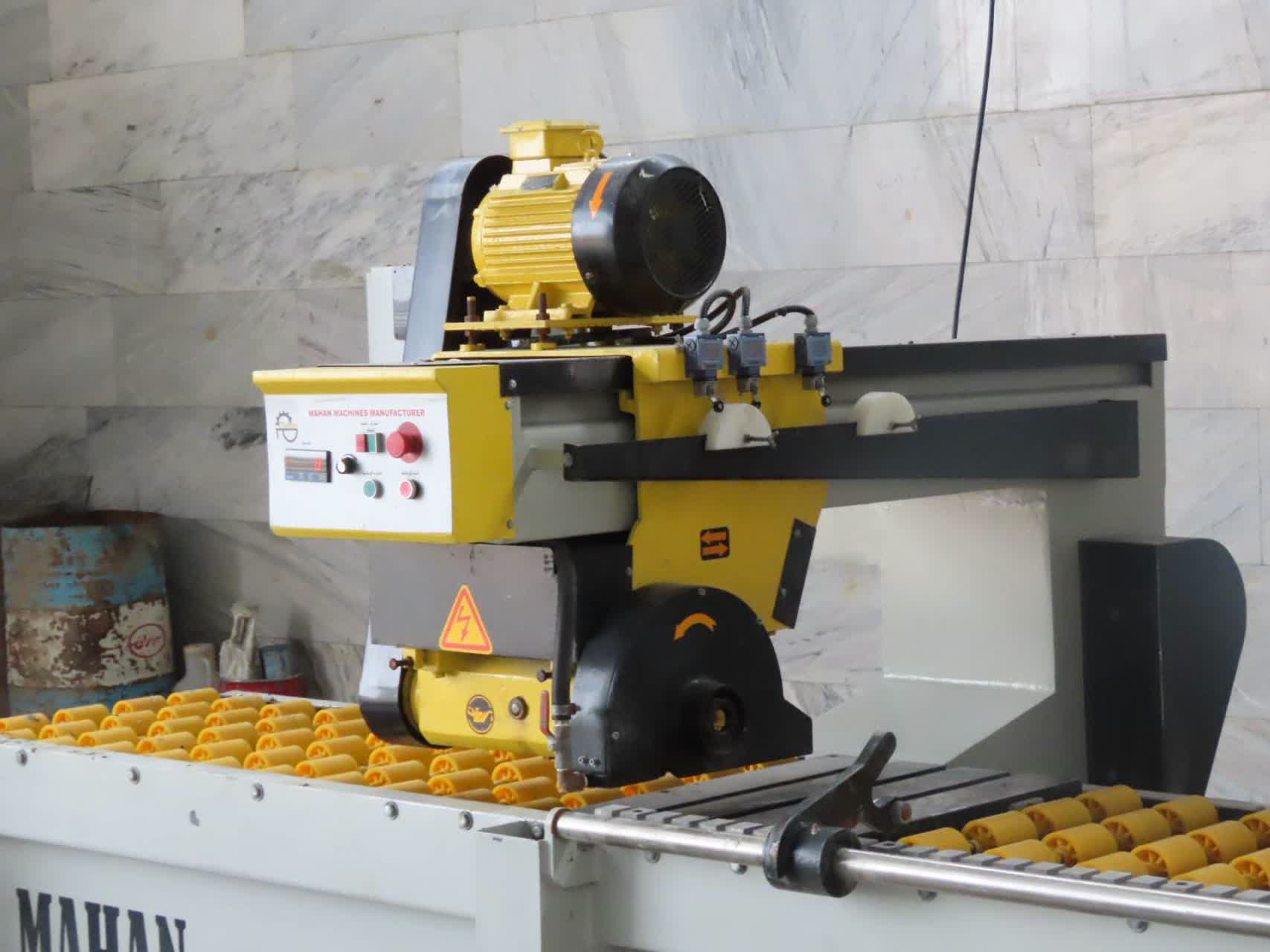 بازدید فرماندار چایپاره از شرکت معدنی کوه کمر چایپاره