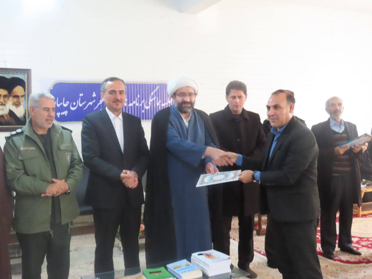 رونمایی از 5 اثر مکتوب شهرستان چایپاره