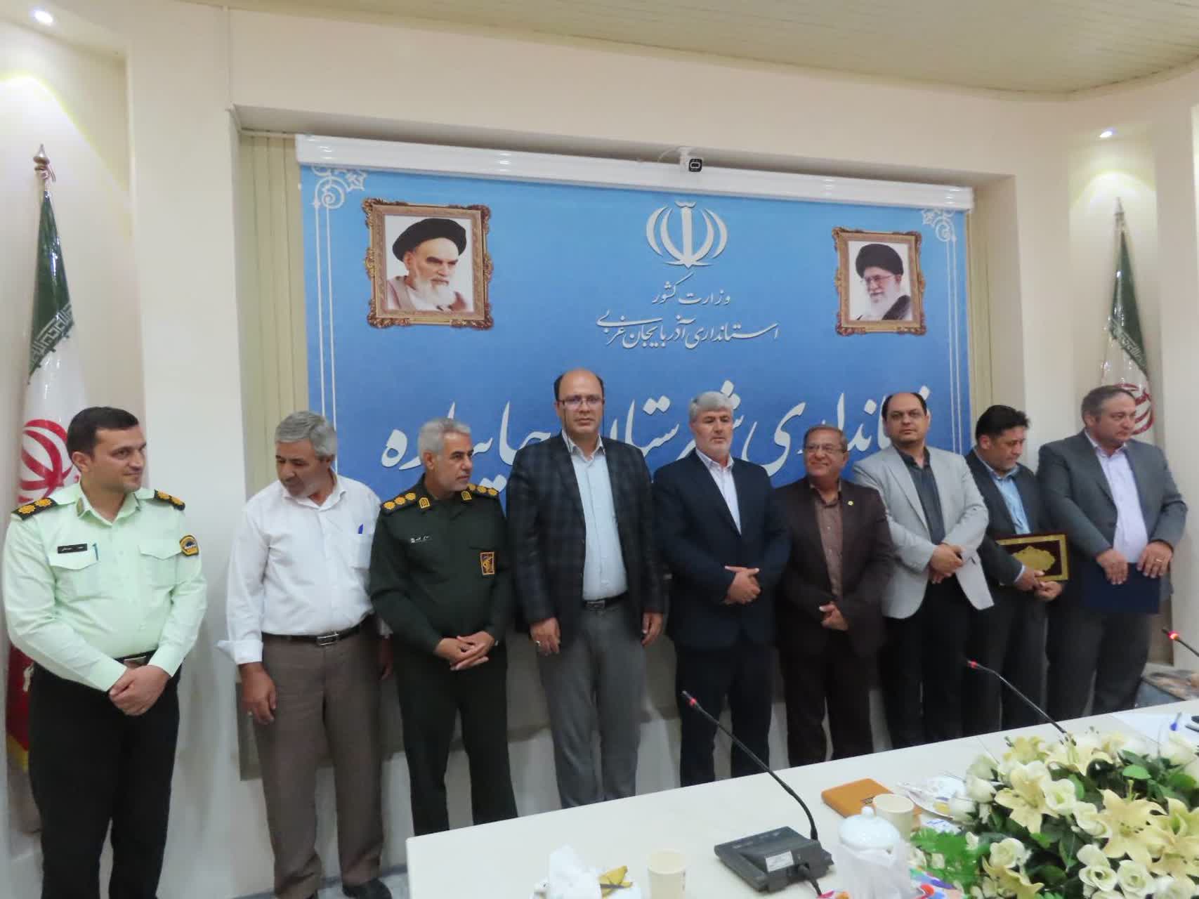 برگزاری آیین تکریم و معارفه مدیر شبکه بهداشت و درمان شهرستان چایپاره