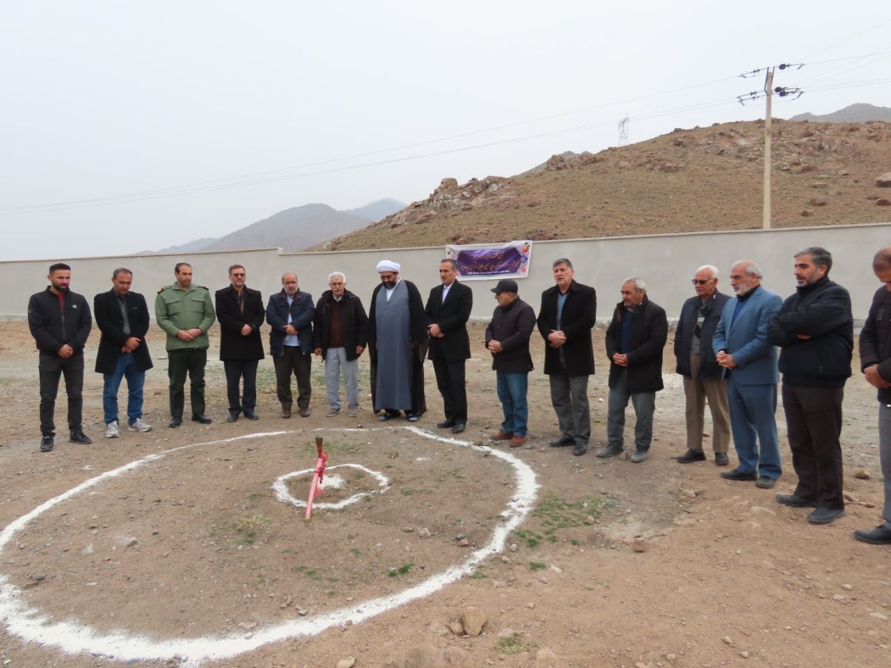 آیین کلنگ زنی مدرسه خیرساز 6 کلاسه