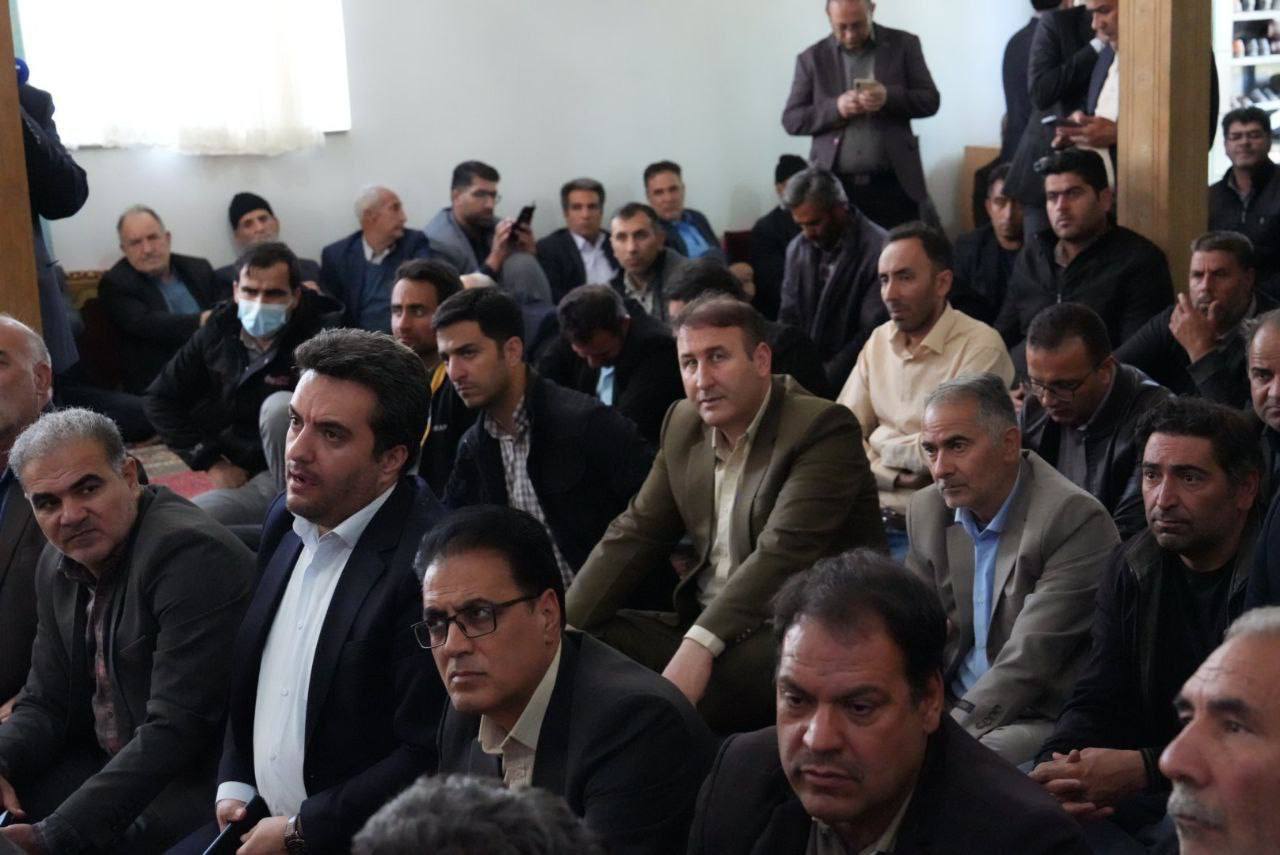 دیدار استاندار آذربایجانغربی با مردم روستاهای دهستان بسطام