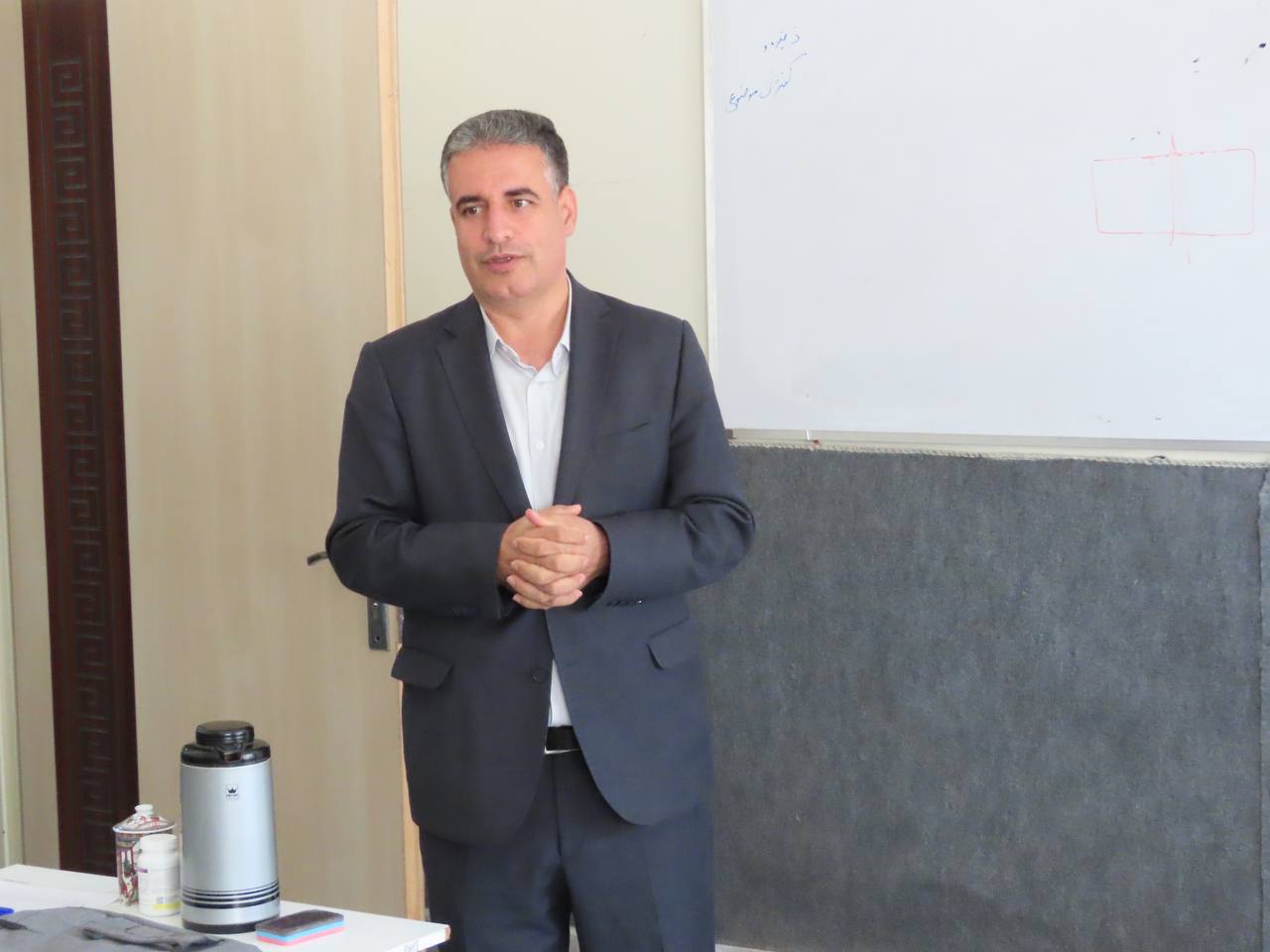 حضور فرماندار در کلاس آموزشی و توجیهی مأمورین و کارشناسان خبره سرشماری عمومی کشاورزی شهرستان های چایپاره و چالدران