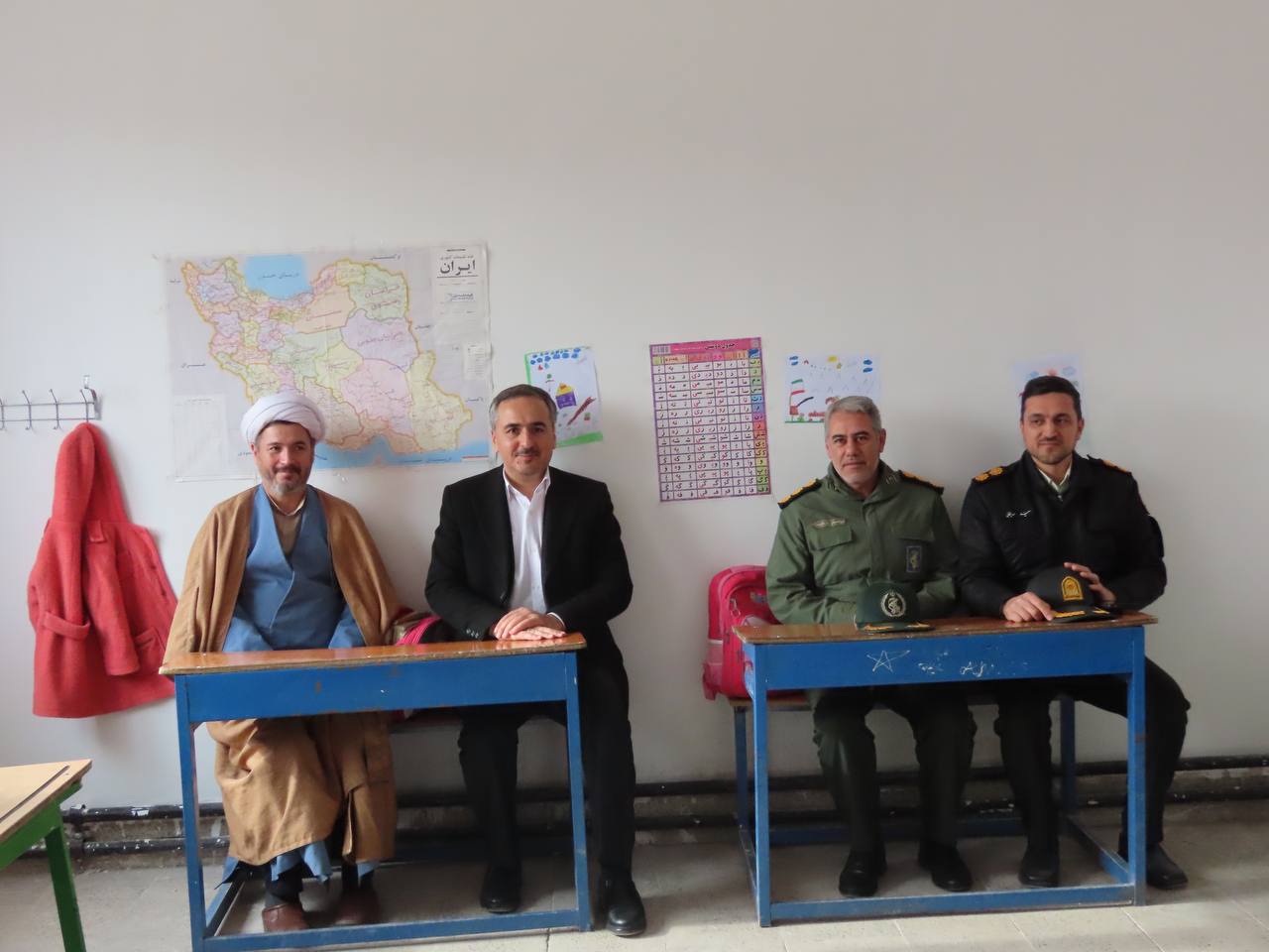افتتاح دبستان تازه تعمیر و بازسازی شده شهید ماکویی روستای قره تپه و همزمان 11 طرح عمرانی در روستاهای فاقد دهیاری شهرستان چایپاره