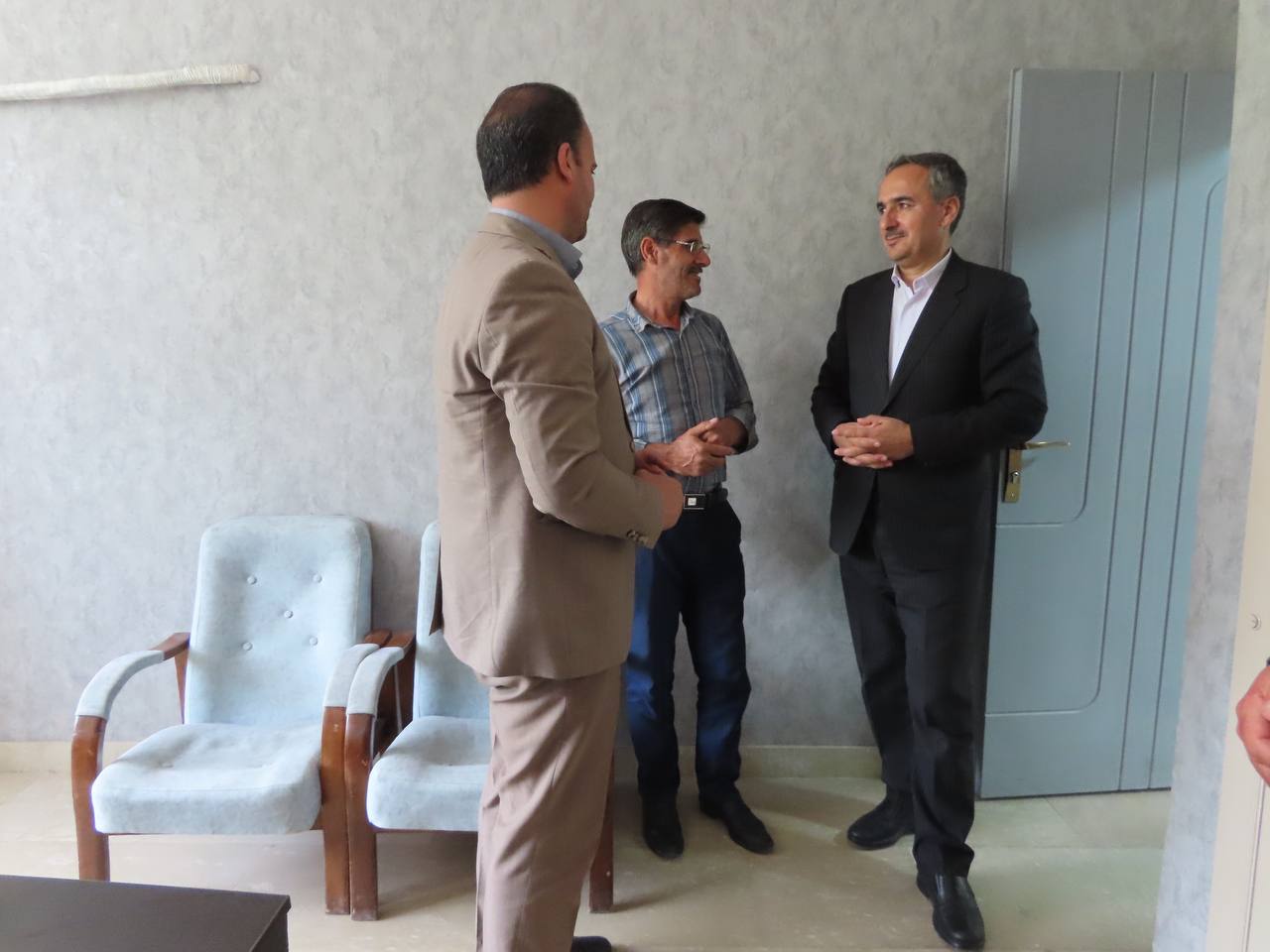 بازدید سرزده سعید شکورزاده فرماندار چایپاره از جهاد کشاورزی