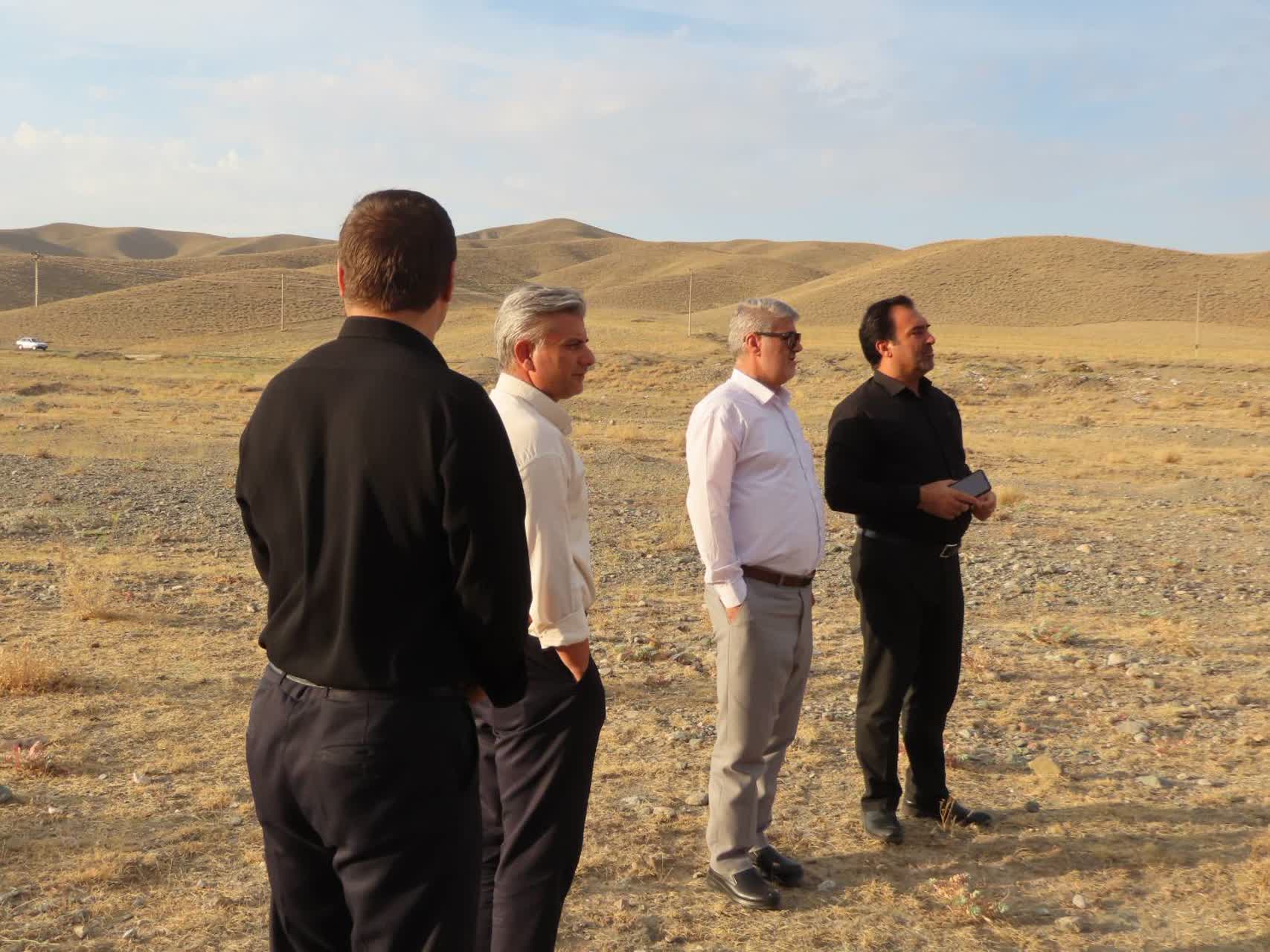 بازدید فرماندار از روستای قنات باقر بیگ در شهرستان چایپاره