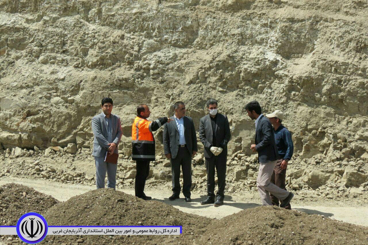 بازدید فرماندار از عملیات اجرایی رفع نقاط حادثه خیز در شهرستان چایپاره