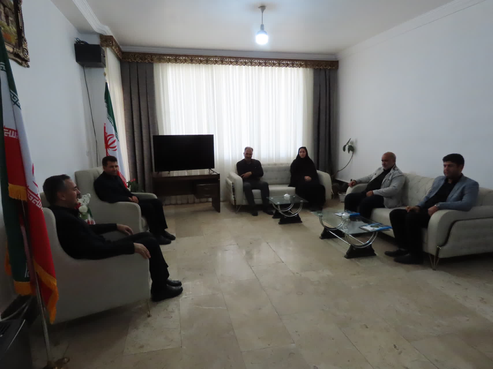 تجلیل فرماندار چایپاره از شهردار حاجیلار