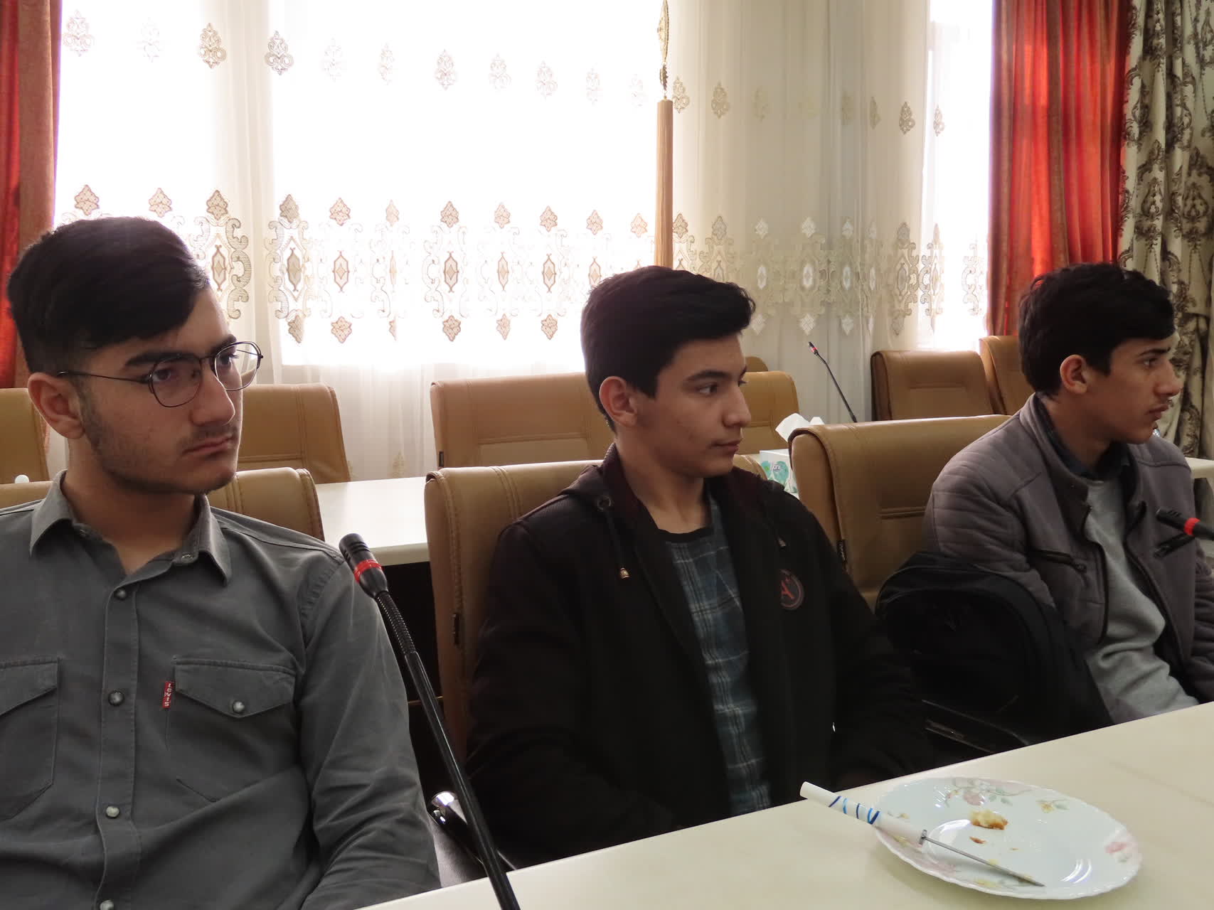 برگزاری جلسه انجمن کتابخانه های عمومی شهرستان چایپاره