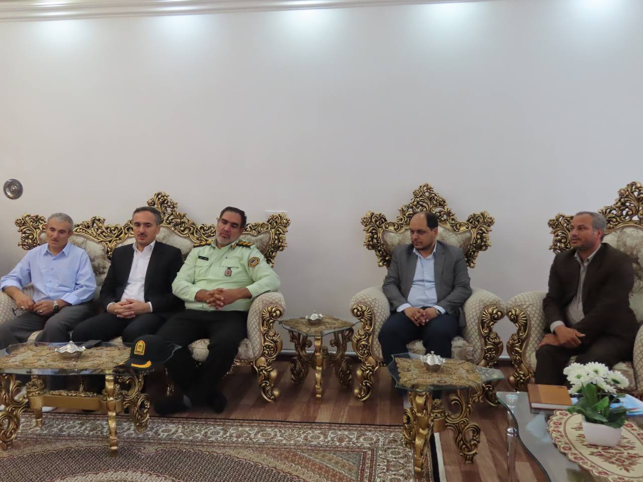 دیدار فرماندار چایپاره با آزادگان سرافراز