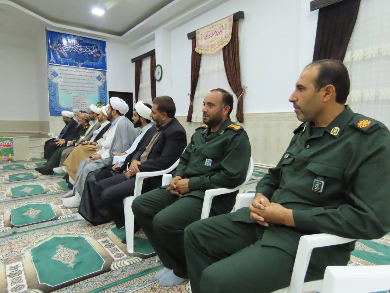 برگزاری نشست مشترک علما ، بزرگان و متنفذین اهل تشیع و تسنن شهرستان چایپاره
