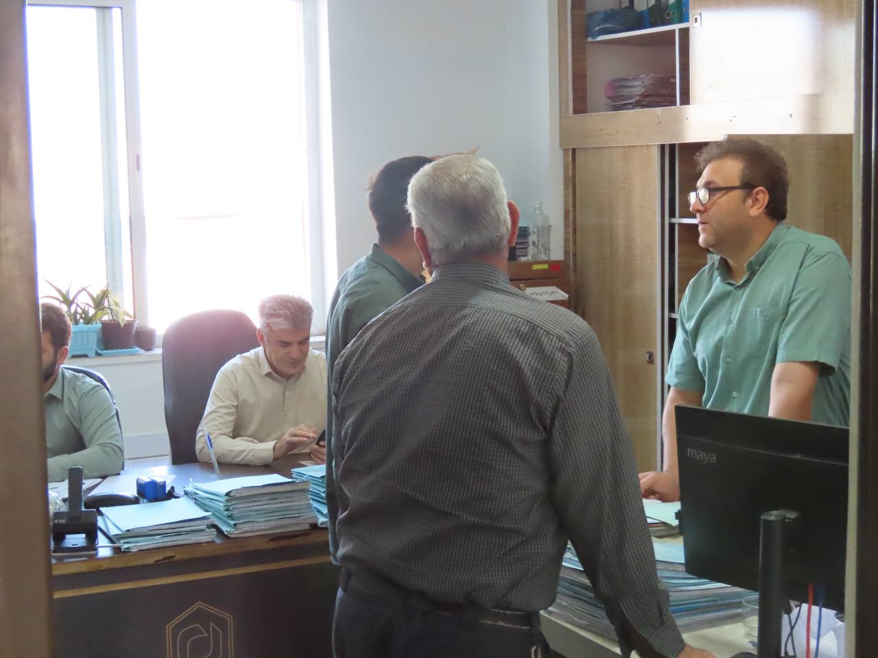بازدید سرزده سعید شکورزاده فرماندار چایپاره از بنیاد مسکن انقلاب اسلامی شهرستان