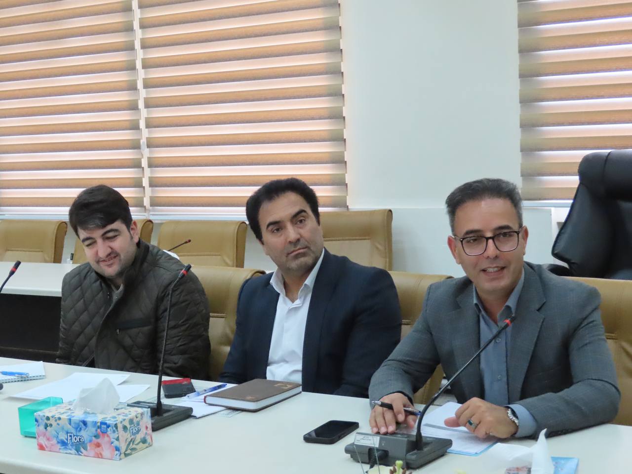 جلسه مشترک شورای حفاظت از منابع آب شهرستان های چایپاره و پلدشت