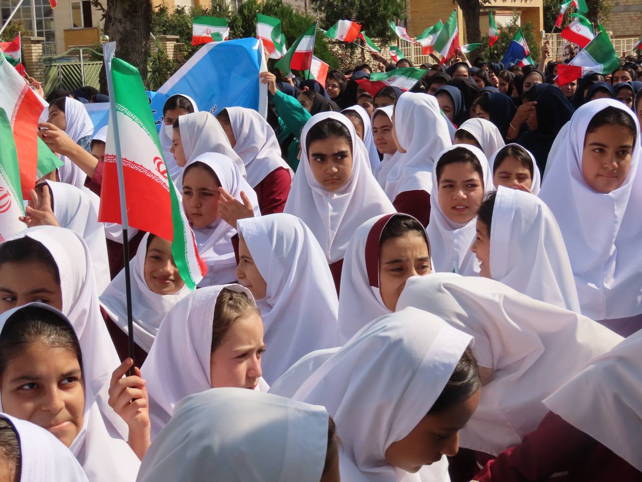 تجمع ضد صهیونیستی دانش آموزان مدارس دخترانه شهرستان چایپاره