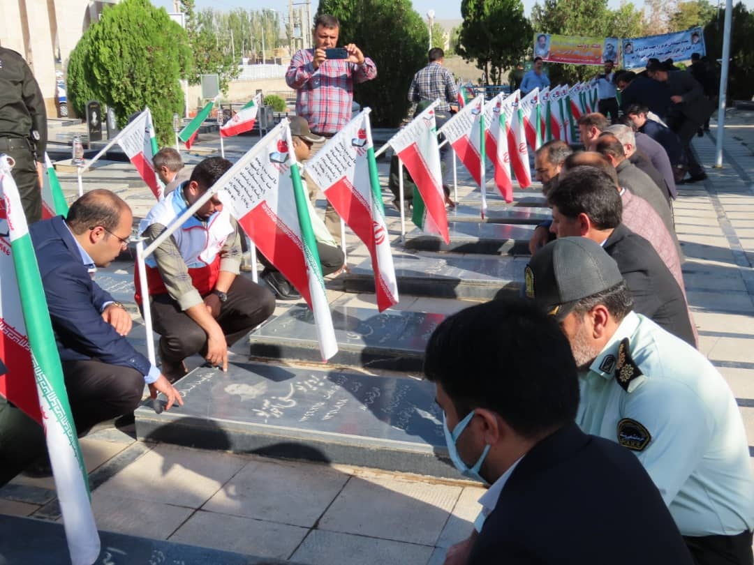 تجدید میثاق شورای اداری شهرستان چایپاره با آرمانهای امام (ره) و شهیدان