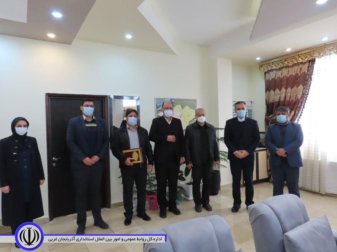 برگزاری آیین تکریم و معارفه سرپرست شبکه بهداشت و درمان شهرستان چایپاره