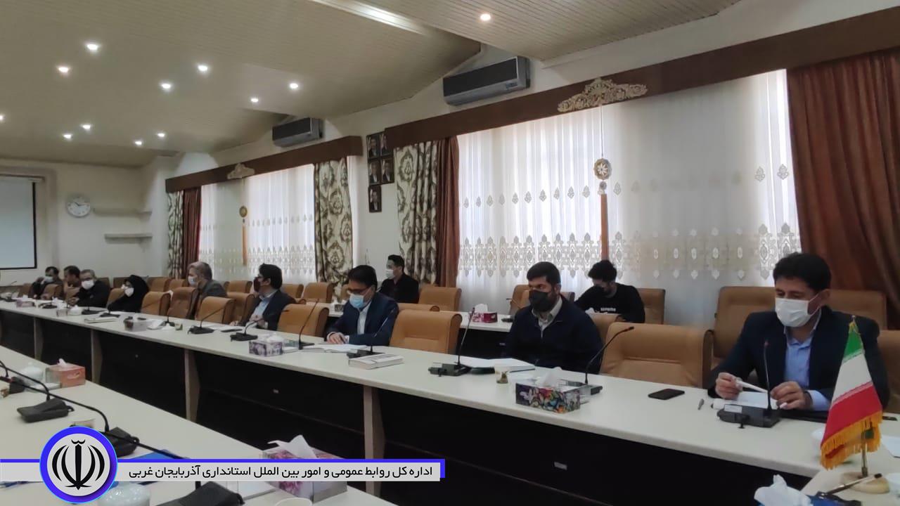 اولین جلسه کار گروه اشتغال و سرمایه گذاری شهرستان در سال1401