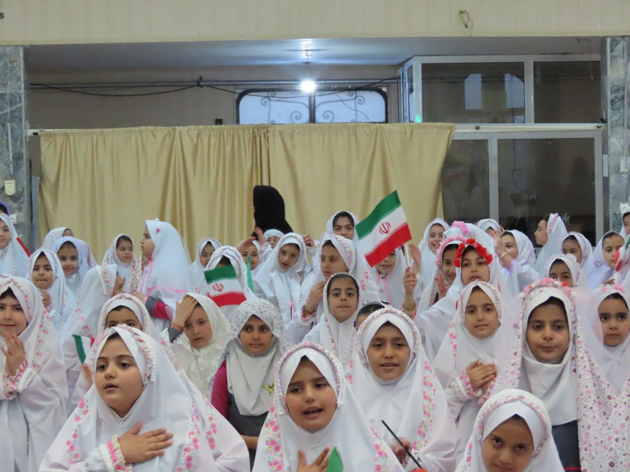 برگزاری جشن تکلیف و مراسم افطار روزه اولی دانش آموزان دختر شهرستان چایپاره