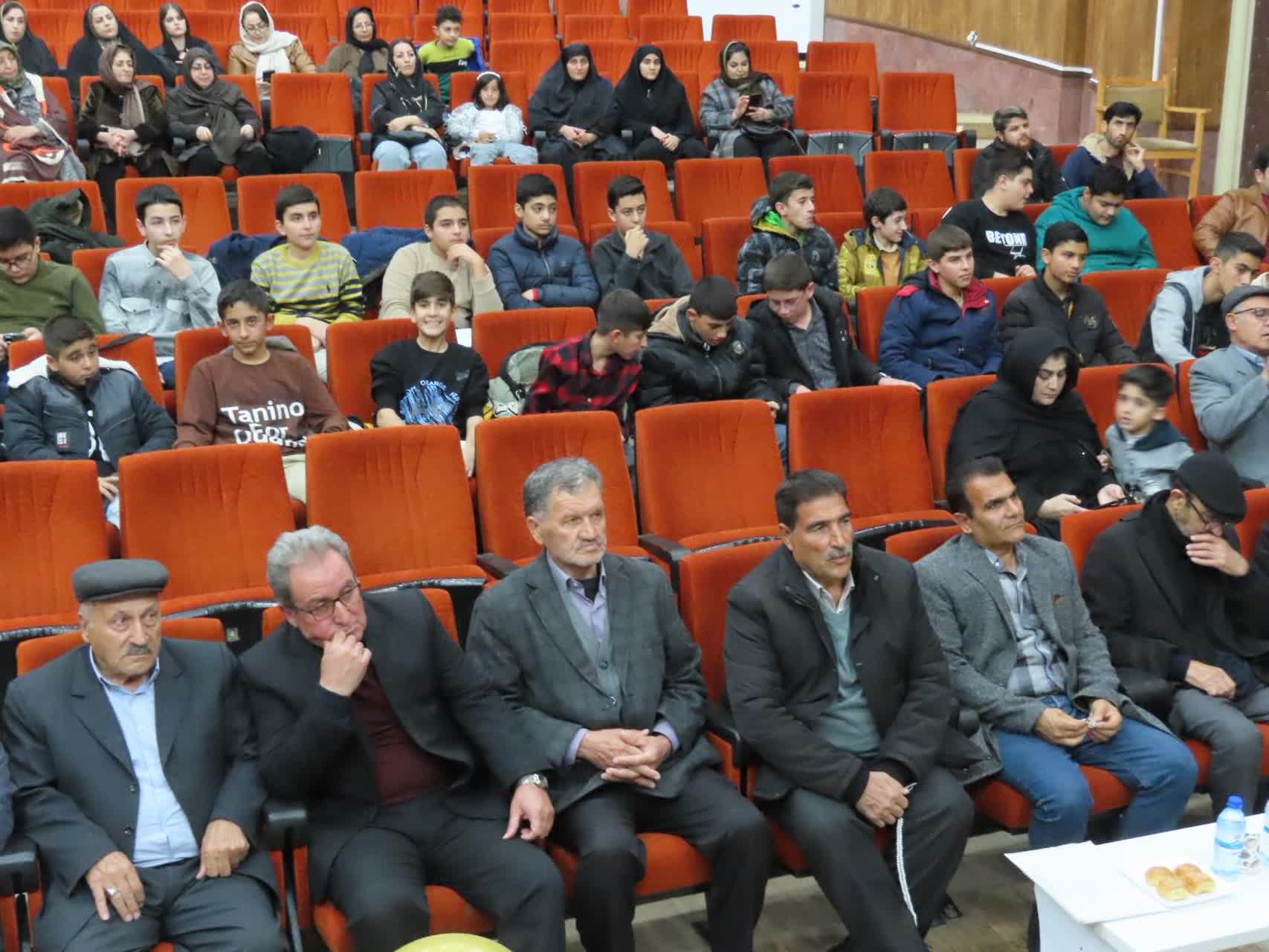 برگزاری آیین فرهنگی و ادبی «عصری با شعر فاطمی»